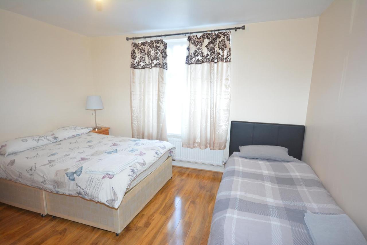 London Deluxe 6 Bedroom House Dagenham Exterior foto